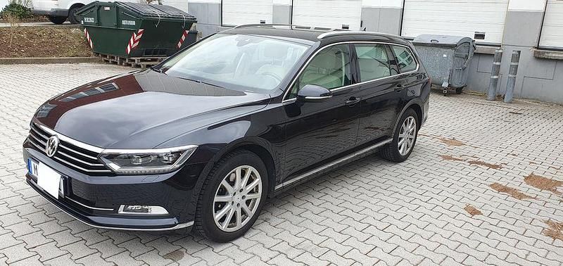 Gebraucht VW Passat Highline 179 PS (131 kW) 2016 Schwarz Kombi