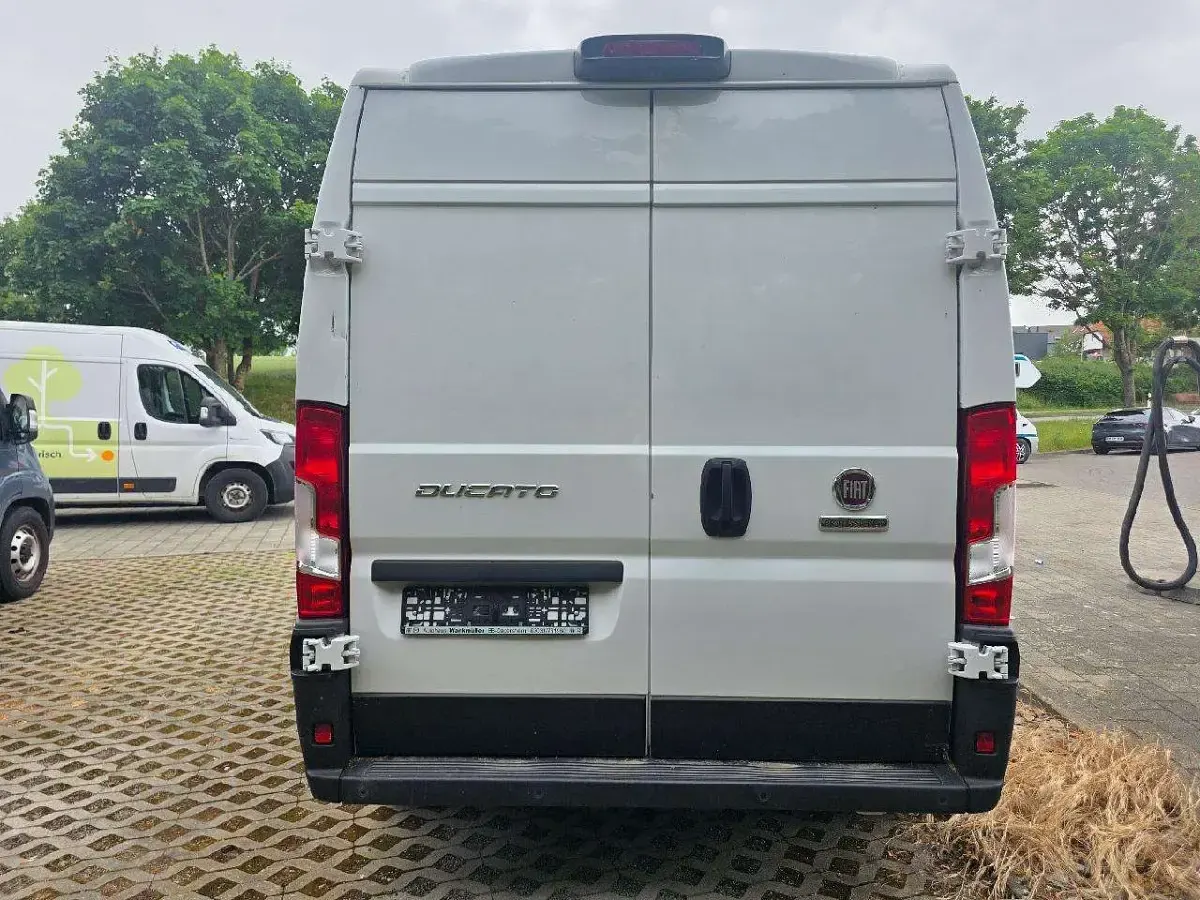 Gebraucht Fiat Ducato 140 PS (102 kW) 2022 Colore esterno (weiss (pastell Van
