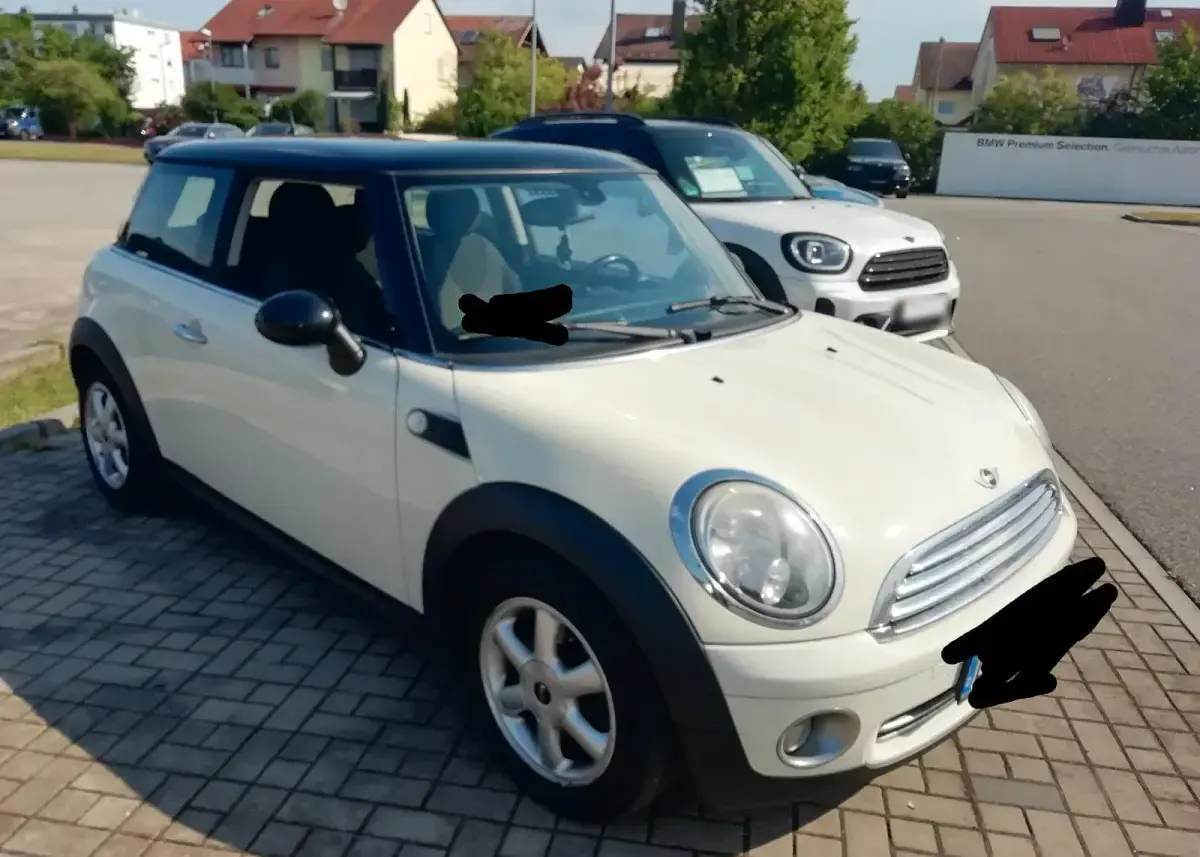 Gebraucht Mini Cooper 120 PS (88 kW) 2010 Weiß Kleinwagen