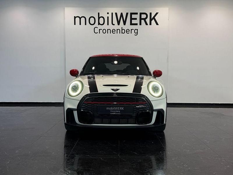 Gebraucht Mini John Cooper Works 231 PS (169 kW) 2022 Pepper white Kleinwagen
