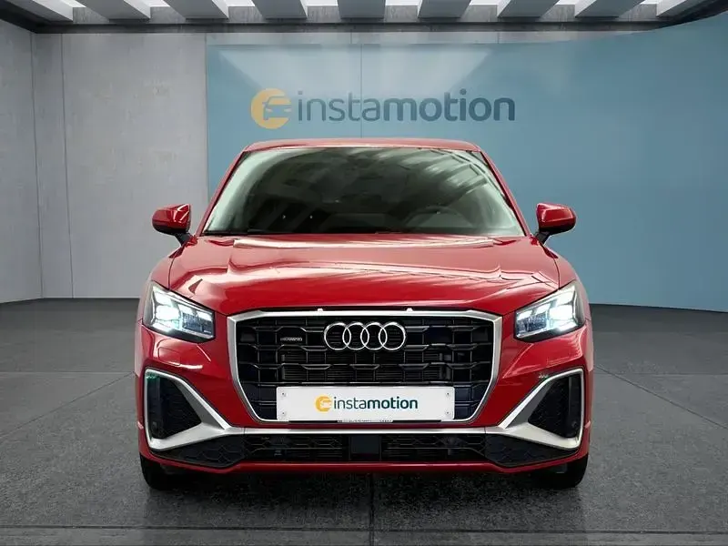 Gebraucht Audi Q2 150 PS (110 kW) 2022 Rot SUV
