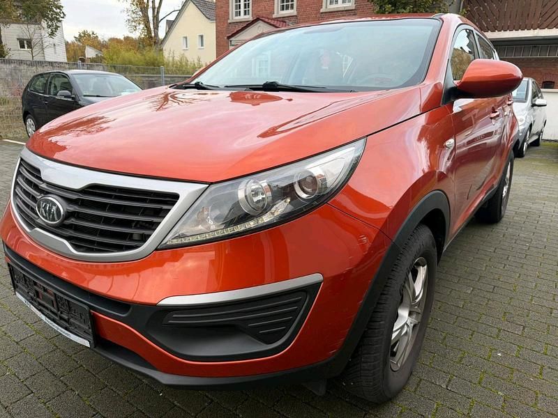Orange Gebraucht 2011 Kia Sportage SUV | 5.790 € (Fairer Preis) - Bild 1/4