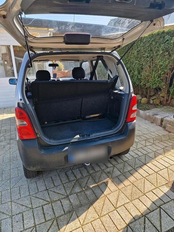 Gebraucht Suzuki Wagon R+ Style 94 PS (69 kW) 2004 Silber Van / Kleinbus