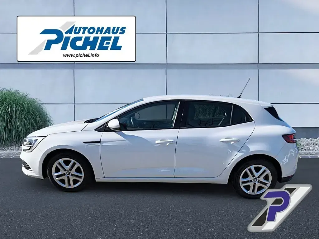 Usata Renault Mégane Play 101 CV (74 kW) 2017 Bianco Berlina