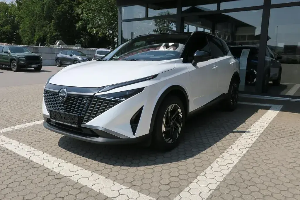 Gebraucht Nissan Qashqai N-Connecta 158 PS (116 kW) 2025 Weiß SUV
