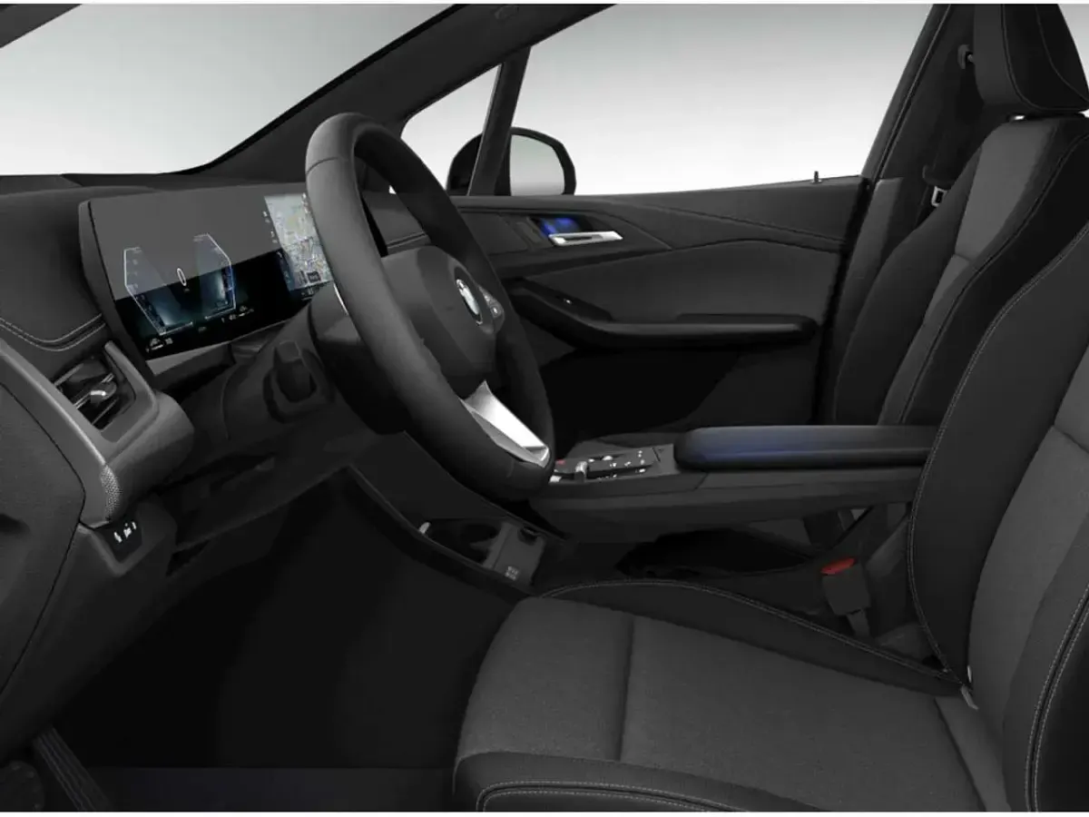 Gebraucht BMW 225 Active Tourer 245 PS (180 kW) 2025 Schwarz Van / Kleinbus