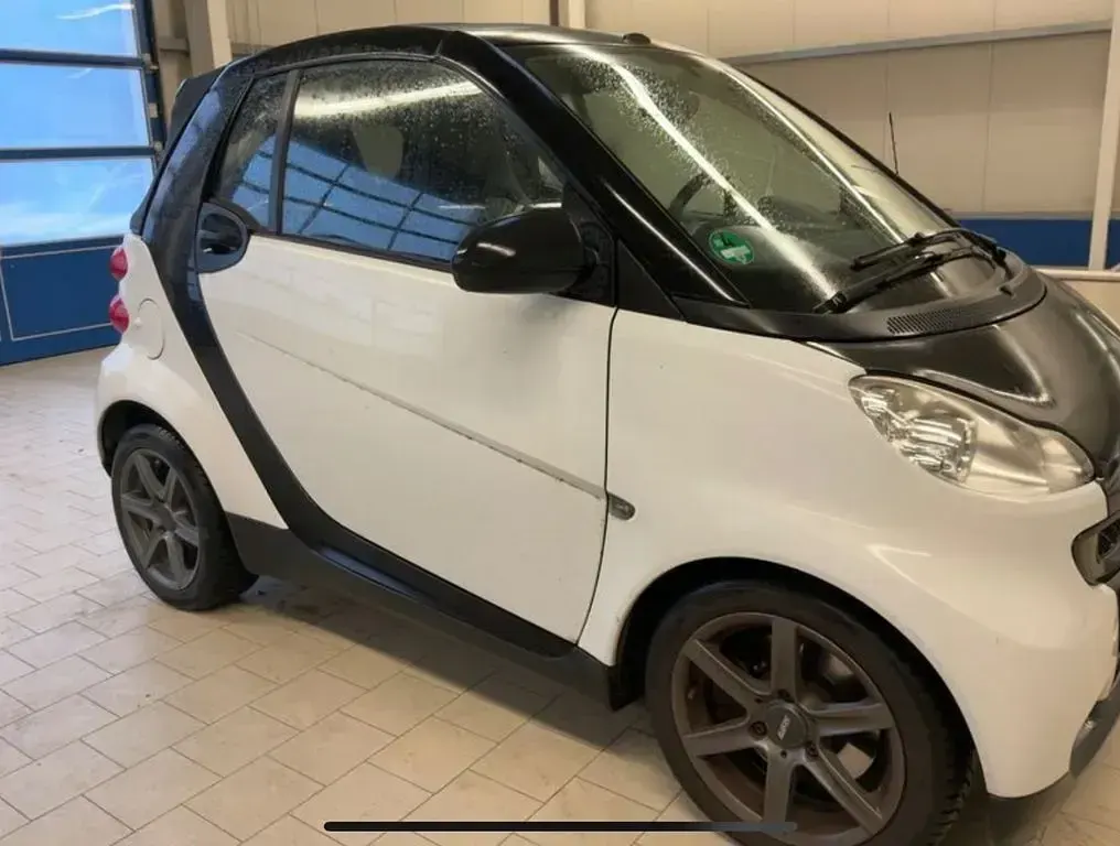 Occasion Smart ForTwo Cabrio Pure 54 ch (39 kW) 2011 Blanc Cabriolet