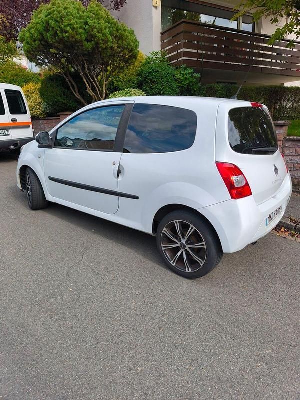 Weiß Gebraucht 2009 Renault Twingo Kleinwagen | 1.899 € (Fairer Preis) - Bild 1/4