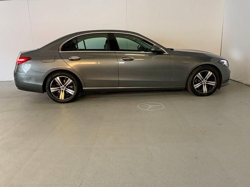 Second-hand Mercedes C180 Advanced 170 CP (125 kW) 2025 Gri Berlinǎ