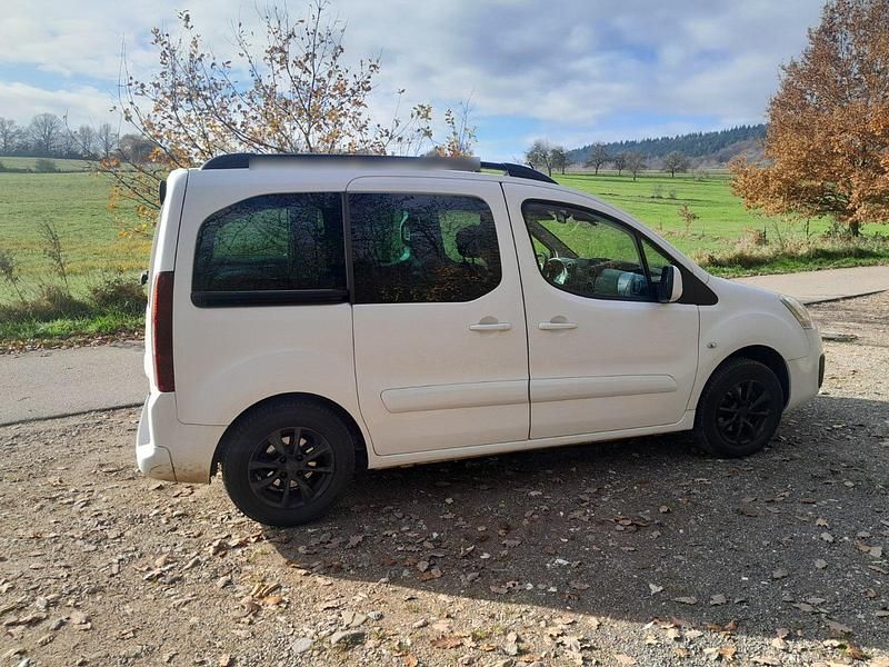 Gebraucht Citroën Berlingo 100 PS (73 kW) 2018 Weiß Van / Kleinbus