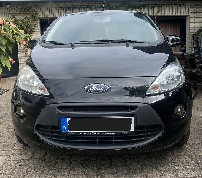 Schwarz Gebraucht 2013 Ford Ka Kleinwagen | 2.500 € (Guter Preis) - Bild 1/4