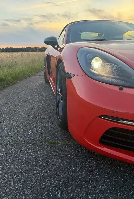 Gebraucht Porsche Boxster 299 PS (219 kW) 2019 Orange Cabrio