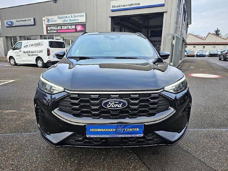 Gebraucht Ford Kuga ST-Line 186 PS (136 kW) 2024 Schwarz SUV