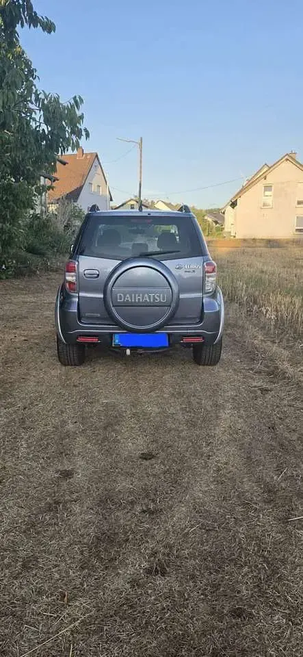 Gebraucht Daihatsu Terios 105 PS (77 kW) 2010 Andere farben SUV