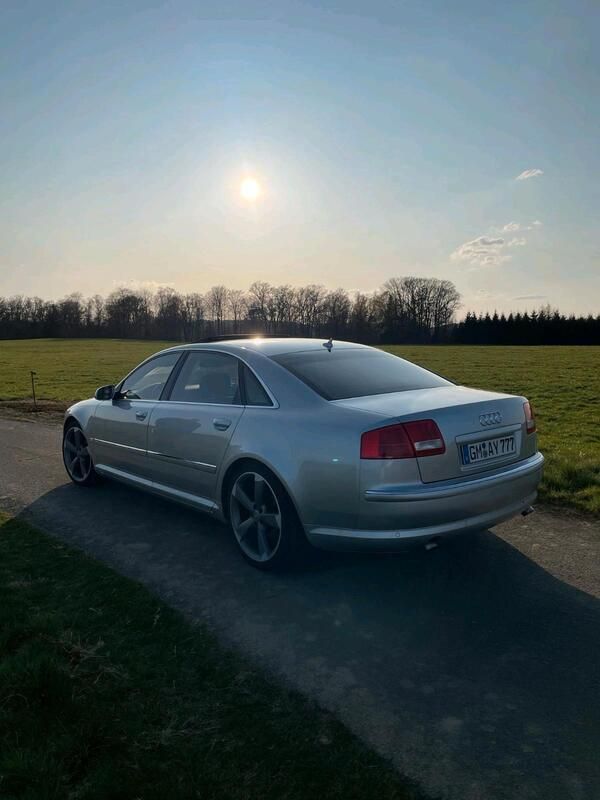 Silber Gebraucht 2007 Audi A8L Limousine | 6.900 € (Guter Preis) - Bild 1/4