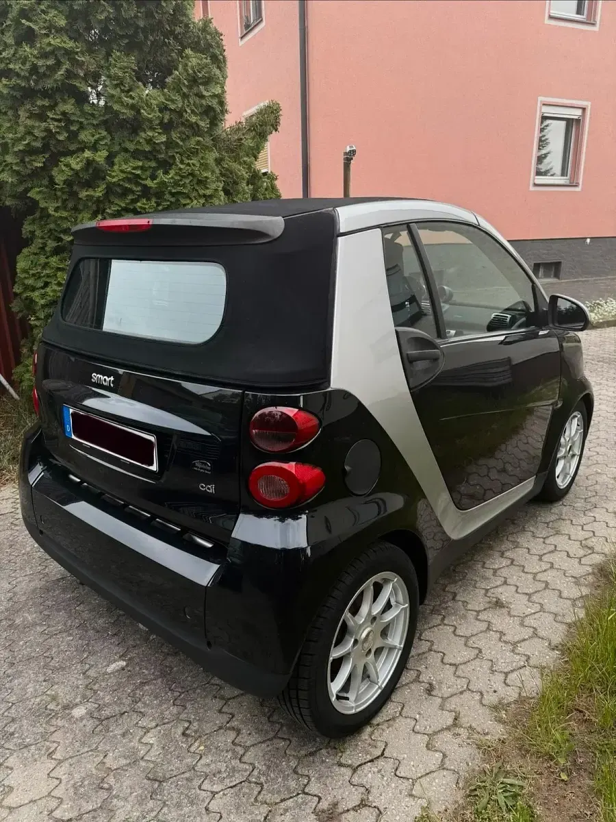 Gebraucht Smart ForTwo Cabrio 45 PS (33 kW) 2008 Schwarz Cabrio