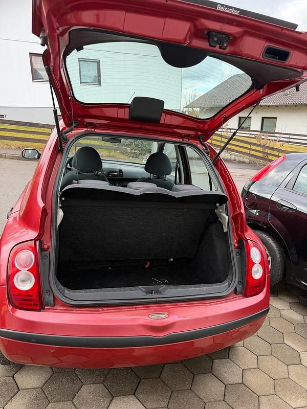 Gebraucht Nissan Micra 65 PS (47 kW) 2006 Rot Kleinwagen