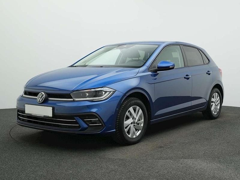 Gebraucht VW Polo Style 95 PS (69 kW) 2024 Blau Limousine