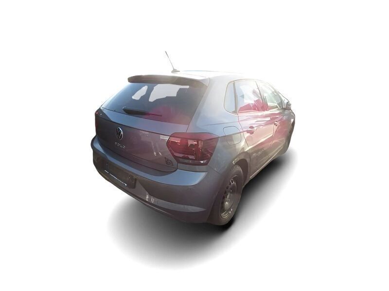 Grau Gebraucht 2020 VW Polo Highline Limousine | 17.949 € (Etwas zu teuer) - Bild 1/2