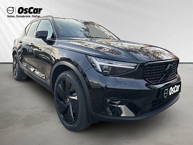 Neu Volvo XC40 Ultra 163 PS (119 kW) 2025 Schwarz SUV