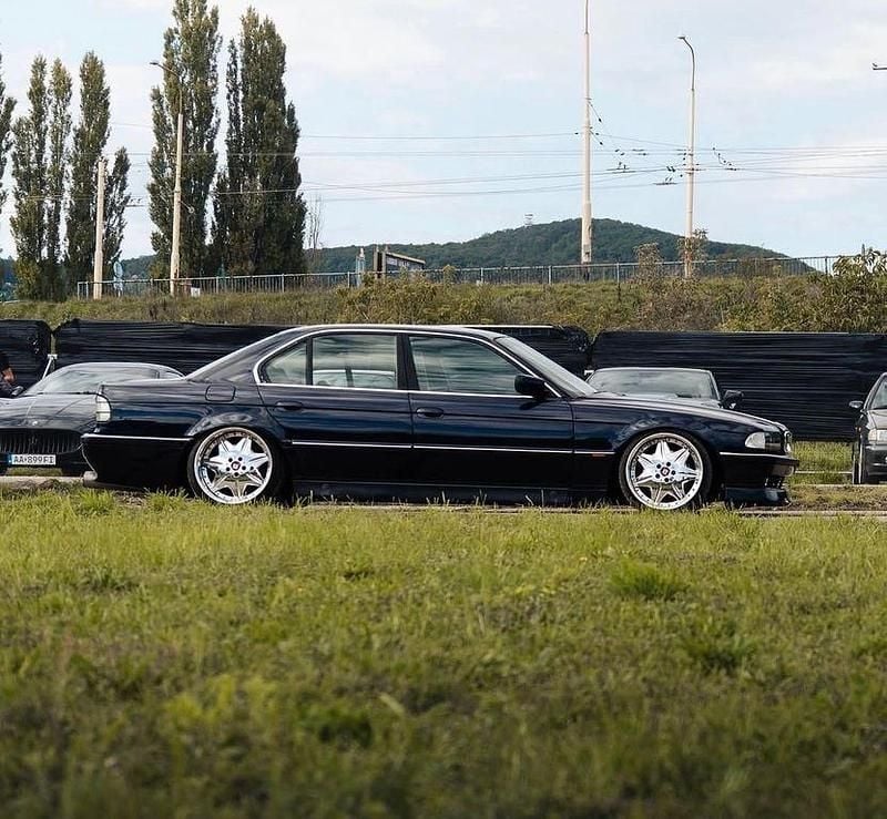 Gebraucht BMW 740 286 PS (210 kW) 1995 Blau Limousine