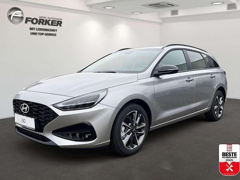Silber Gebraucht 2025 Hyundai i30 Advantage Kombi | 26.862 € (Fairer Preis) - Bild 1/4