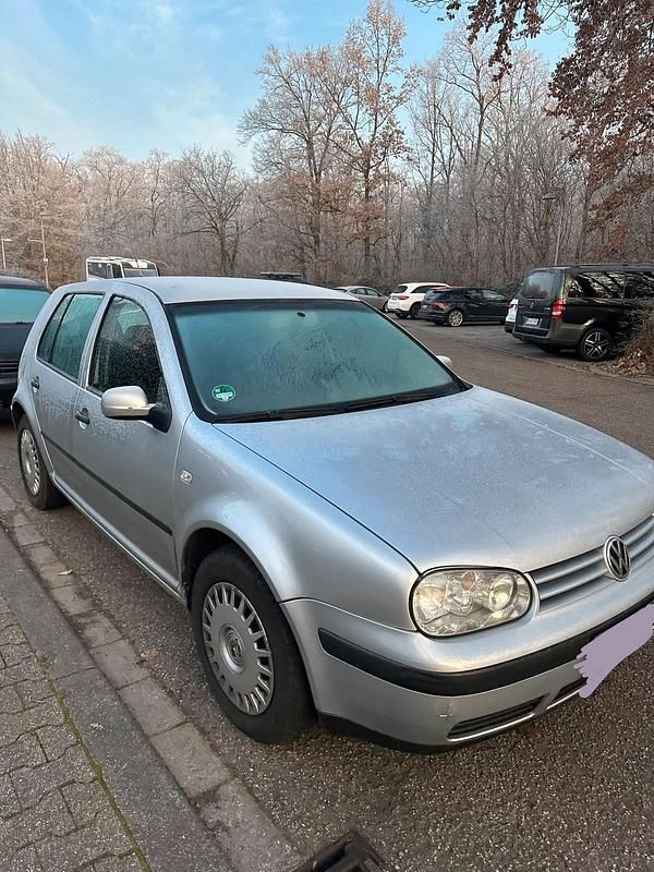 Gebraucht VW Golf IV 75 PS (55 kW) 2003 Silber Kleinwagen