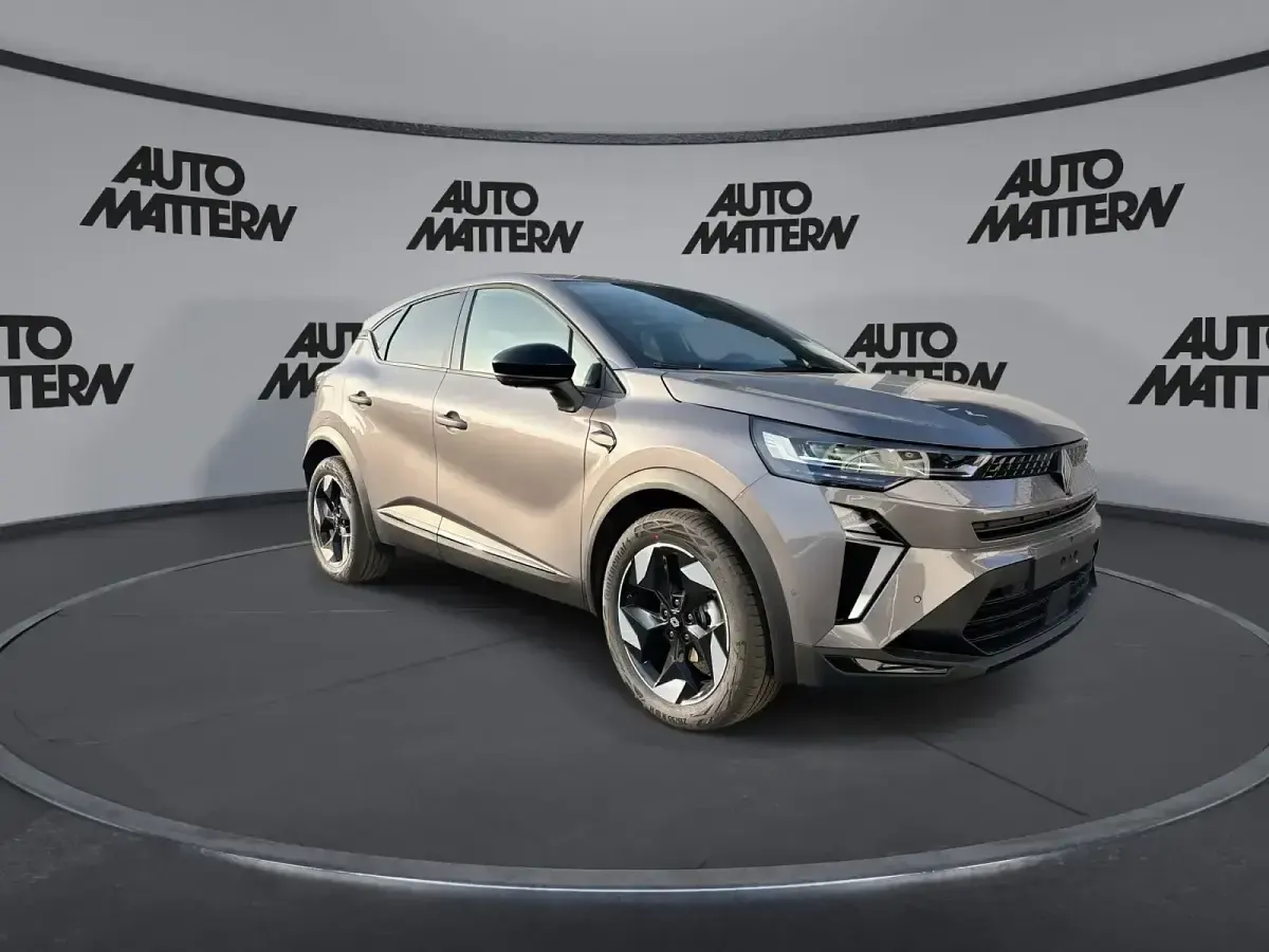 Neu Renault Captur 84 PS (61 kW) 2026 Grau SUV