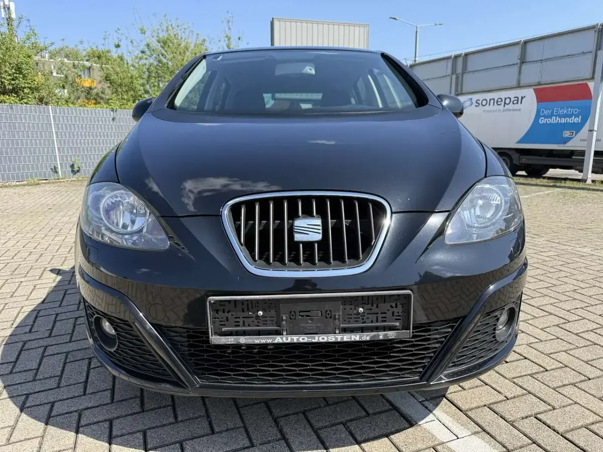 Używany Seat Altea Copa 105 KM (77 kW) 2013 Czarny Minivan