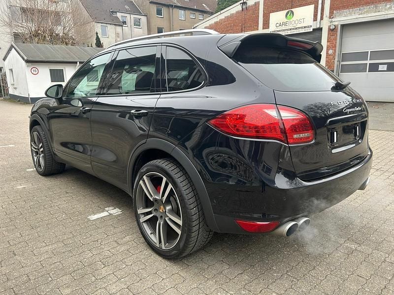 Gebraucht Porsche Cayenne Turbo 500 PS (367 kW) 2010 SUV