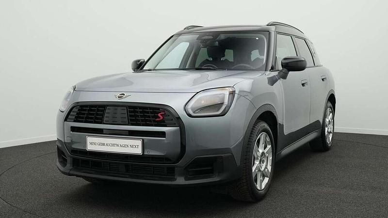 Grün Gebraucht 2024 Mini Countryman Classic SUV | 37.610 € - Bild 1/4