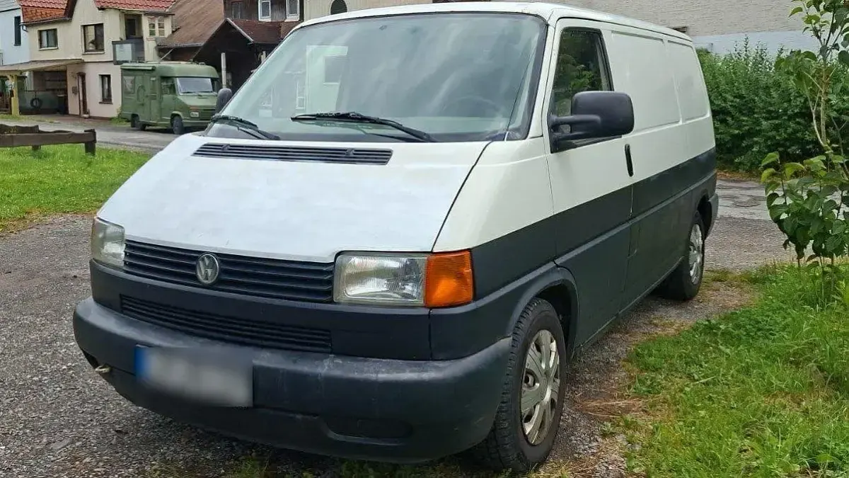 Gebraucht VW T4 102 PS (75 kW) 2002 Weiß Van