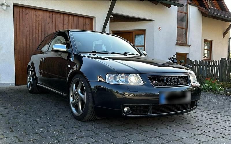 Second-hand Audi S3 260 CP (191 kW) 2002 Negru Hatchback