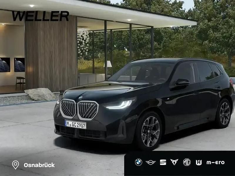 Saphirschwarz metallic (schwarz) Neu 2025 BMW X3 Comfort Edition SUV | 62.590 € (Superpreis) - Bild 1/4