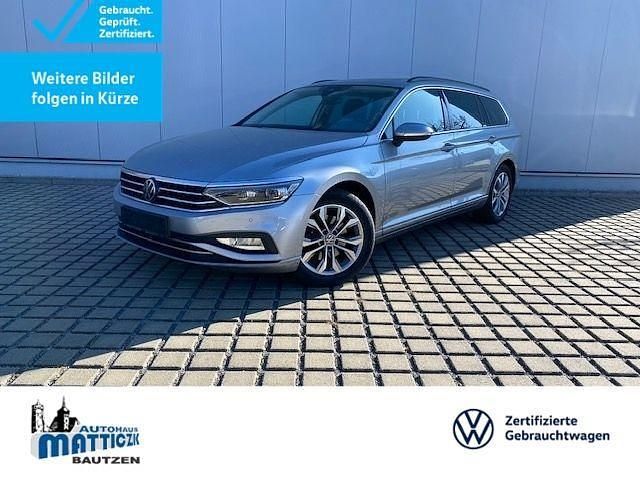 Gebraucht VW Passat S 150 PS (110 kW) 2023 Pyritsilber metallic Kombi