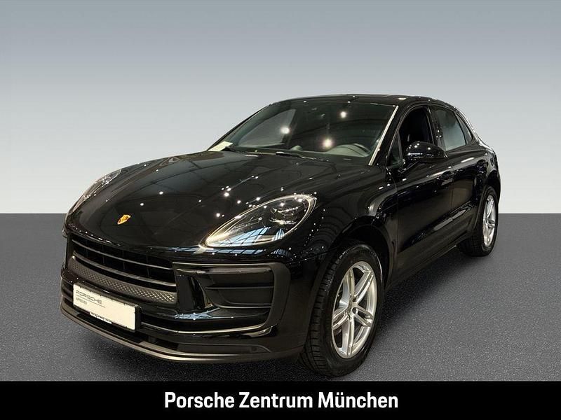 Gebraucht Porsche Macan 265 PS (194 kW) 2023 Schwarz SUV