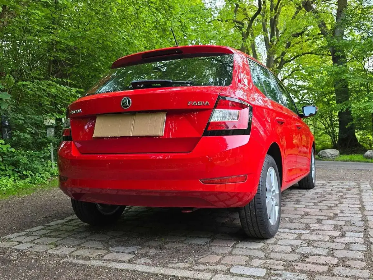Gebraucht Skoda Fabia Style 110 PS (80 kW) 2018 Rot Limousine