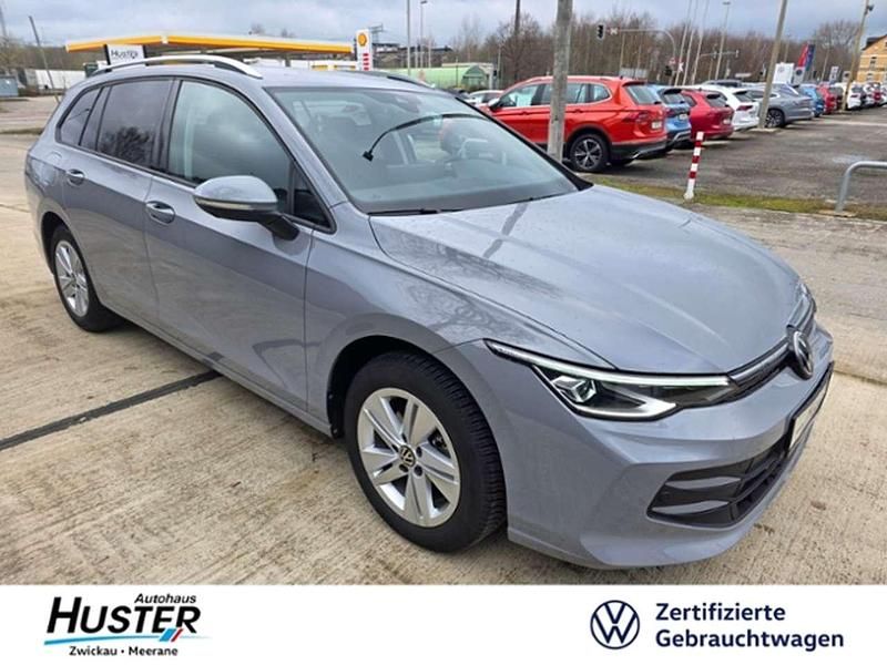 Andere farbe Gebraucht 2024 VW Golf VIII Life Kombi | 28.950 € (Etwas zu teuer) - Bild 1/2