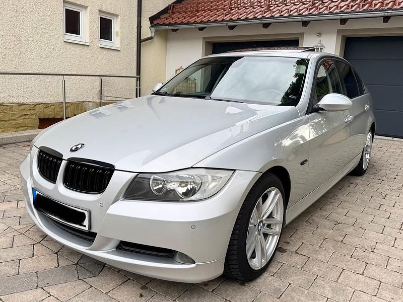 Silber Gebraucht 2007 BMW 320 Limousine | 4.300 € (Fairer Preis) - Bild 1/4