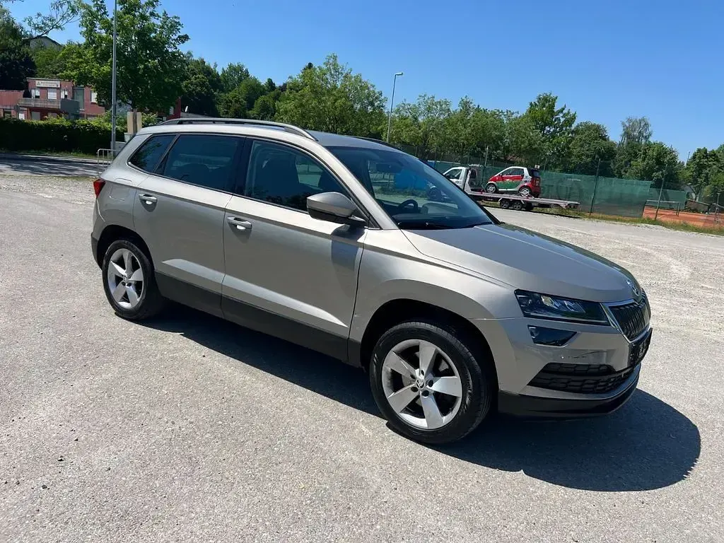 Gebraucht Skoda Karoq Ambition 116 PS (85 kW) 2018 Beige SUV