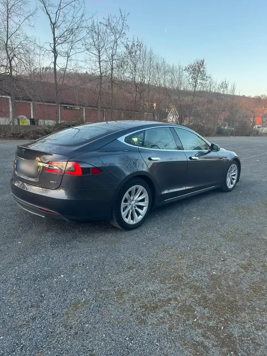Brugt Tesla Model S 309 kW (421 HK) 2015 Grå Hatchback