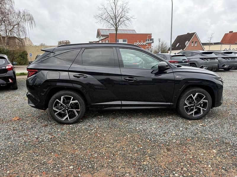 Neu Hyundai Tucson N Line 252 PS (185 kW) 2025 Schwarz SUV
