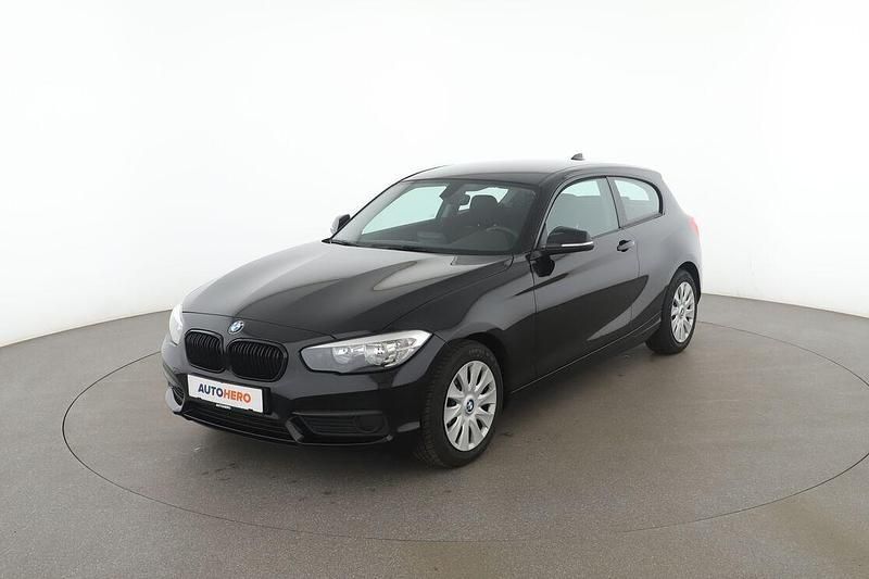 Schwarz Gebraucht 2018 BMW 118 Kleinwagen | 13.830 € (Fairer Preis) - Bild 1/3