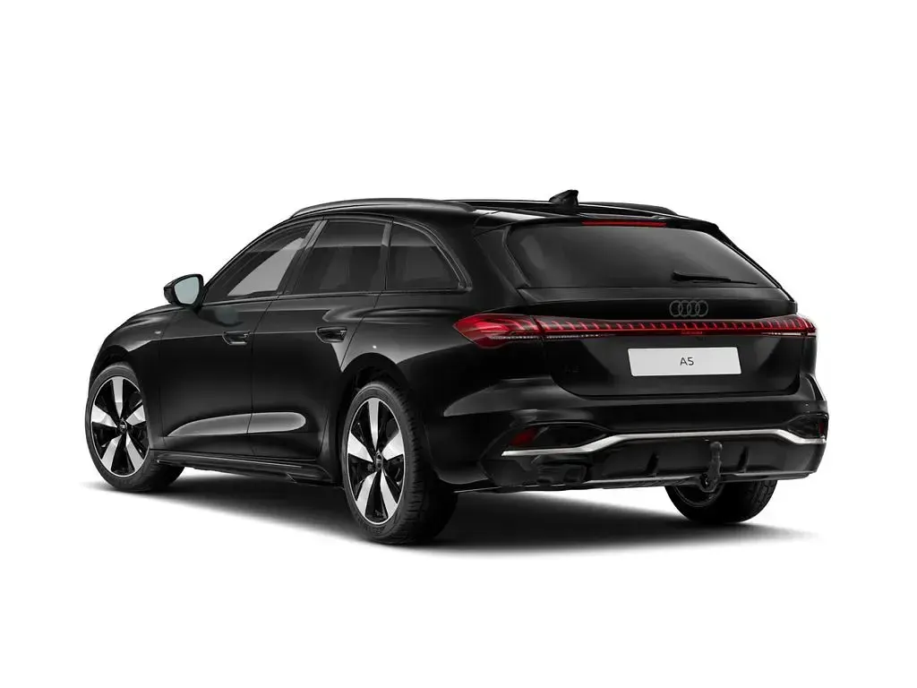 Gebraucht Audi A5 Ambiente 204 PS (150 kW) 2025 Mythosschwarz metallic Kombi