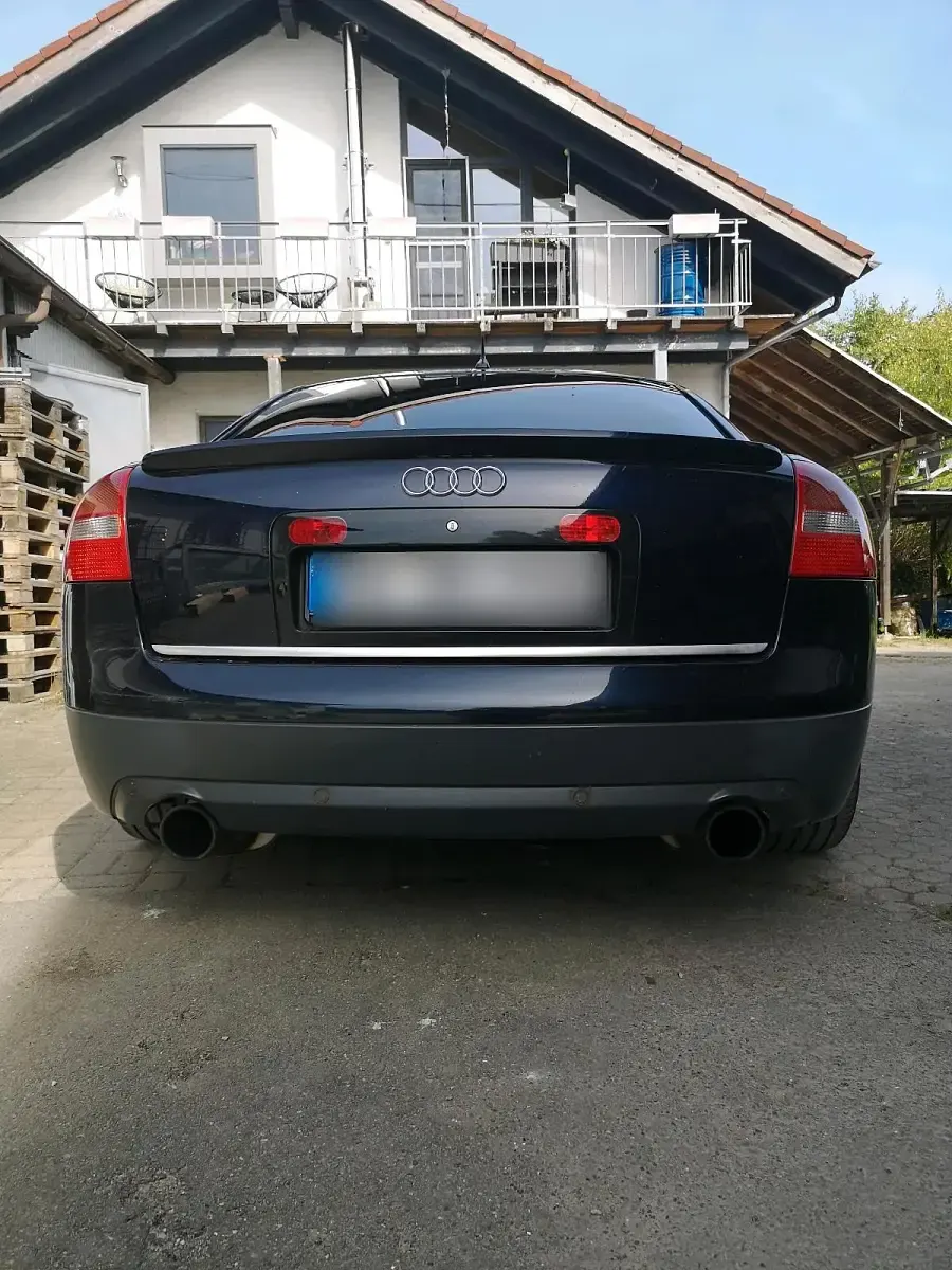 Gebraucht Audi A6 299 PS (219 kW) 2002 Blau Limousine