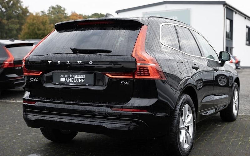 Gebraucht Volvo XC60 Core 197 PS (144 kW) 2023 Schwarz SUV