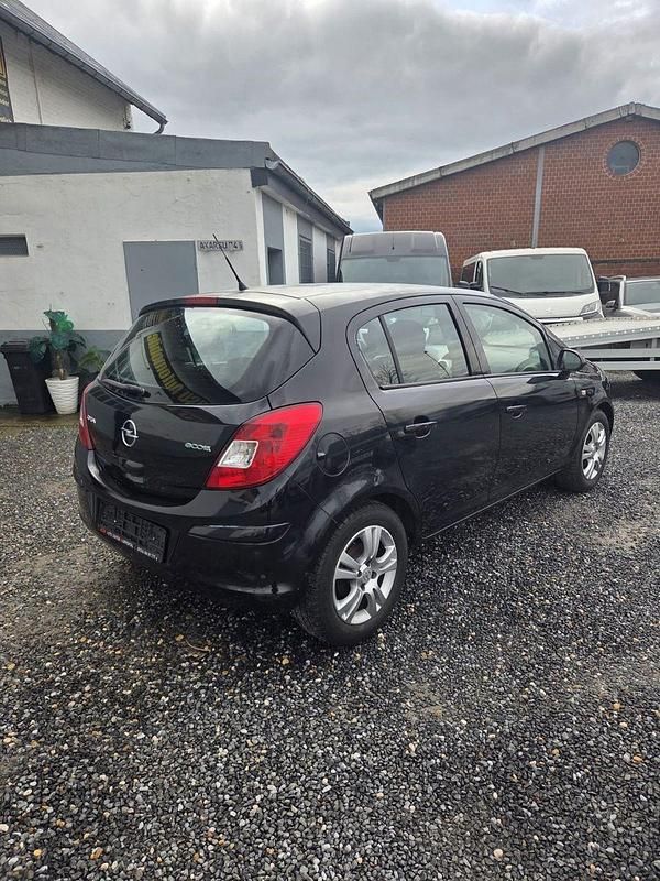 Gebraucht Opel Corsa 75 PS (55 kW) 2008 Schwarz Kleinwagen