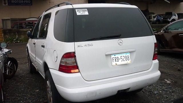 Gebraucht Mercedes ML430 272 PS (200 kW) 1999 Weiß SUV
