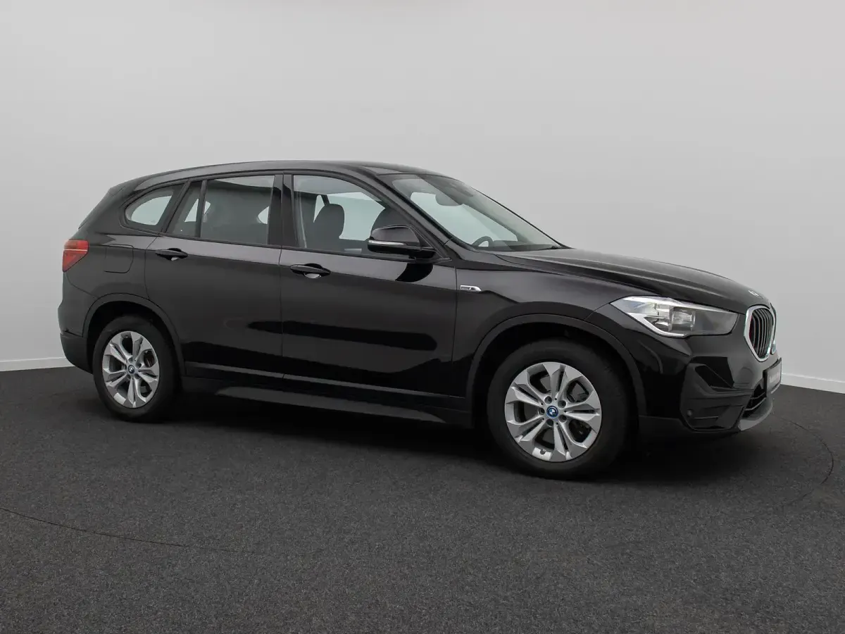 Gebraucht BMW X1 Performance 220 PS (161 kW) 2022 Schwarz SUV