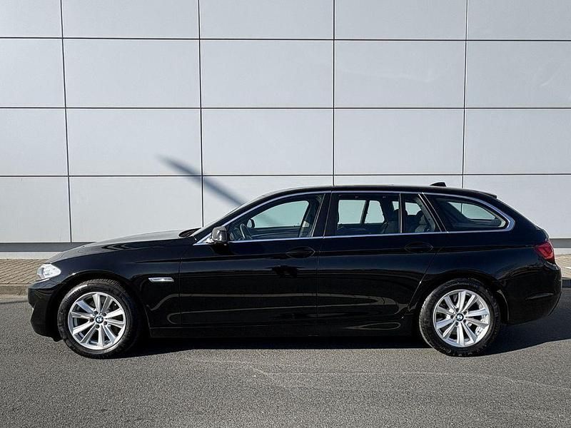 Gebraucht BMW 530 258 PS (189 kW) 2012 Schwarz Kombi